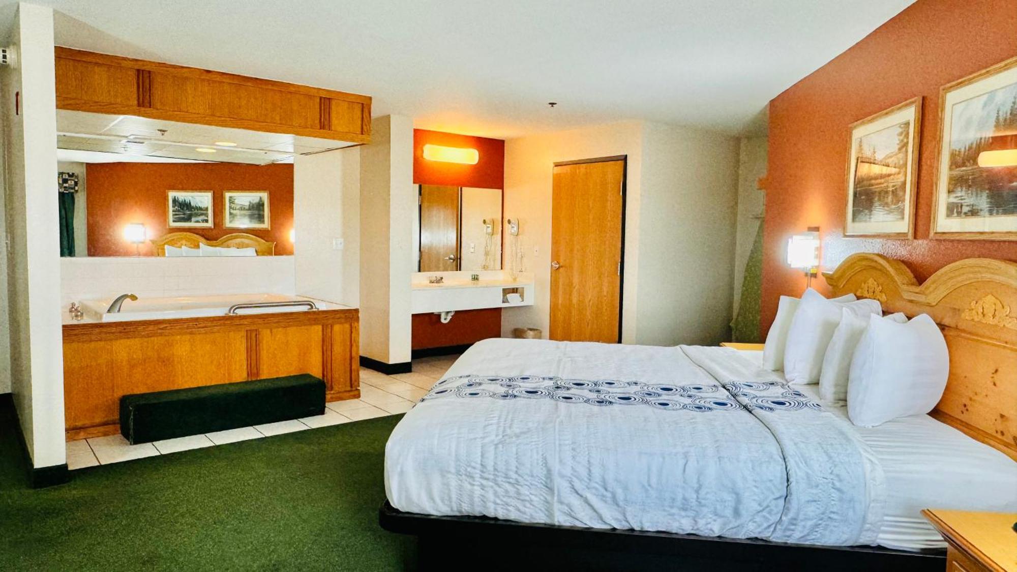Hotel Regency And 2*