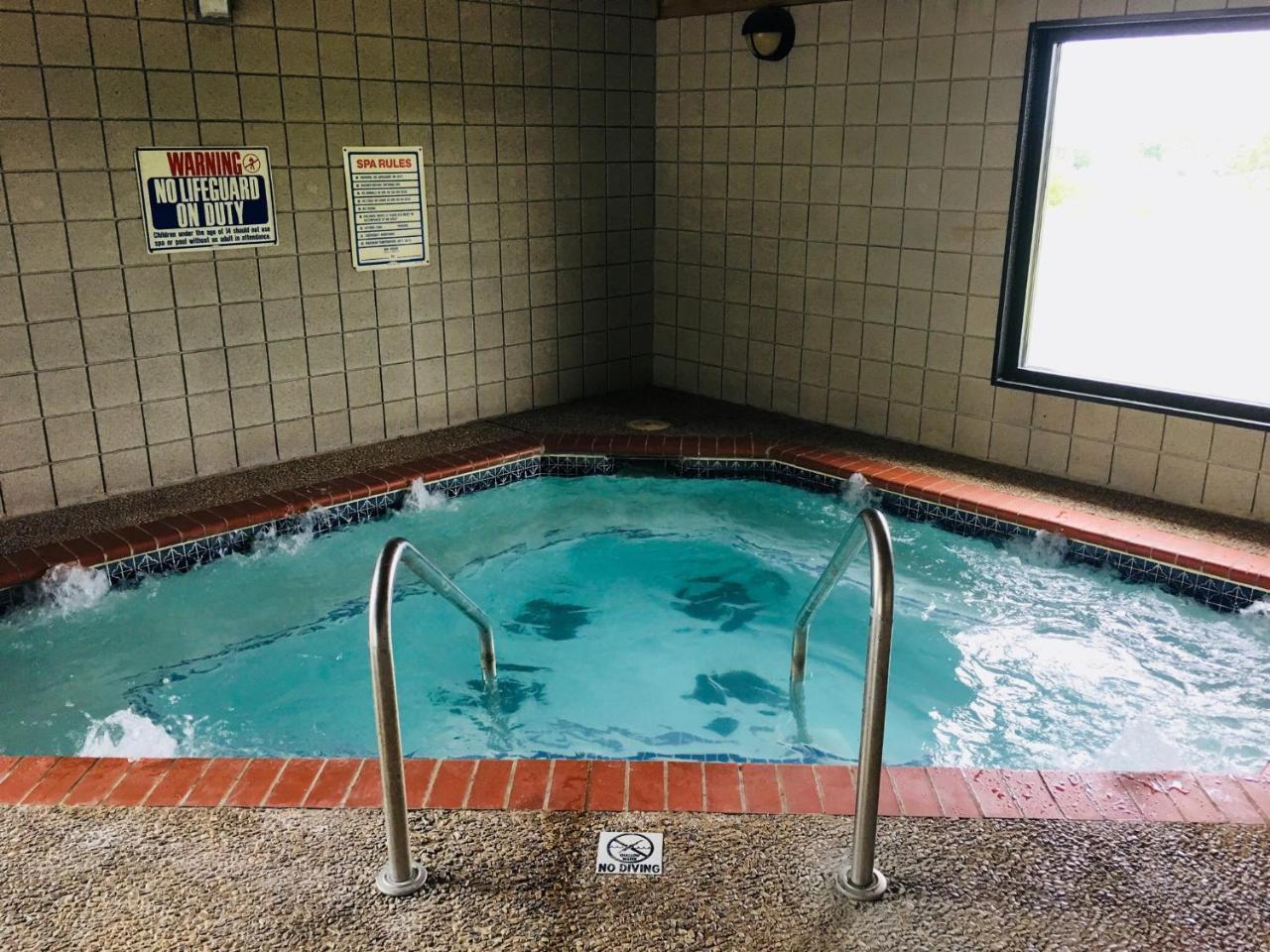 Hotel Regency And 2*